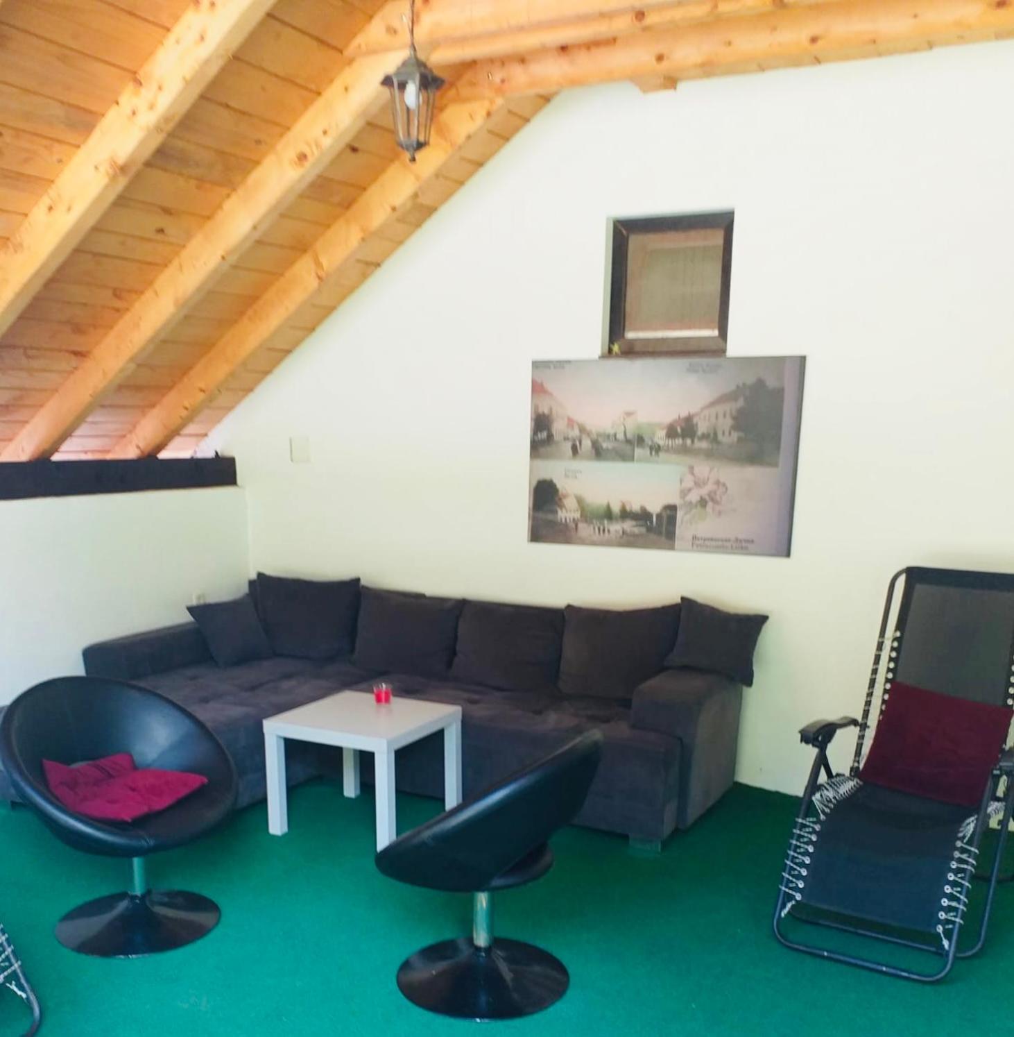 Apartment Bobic Licko Petrovo Selo المظهر الخارجي الصورة